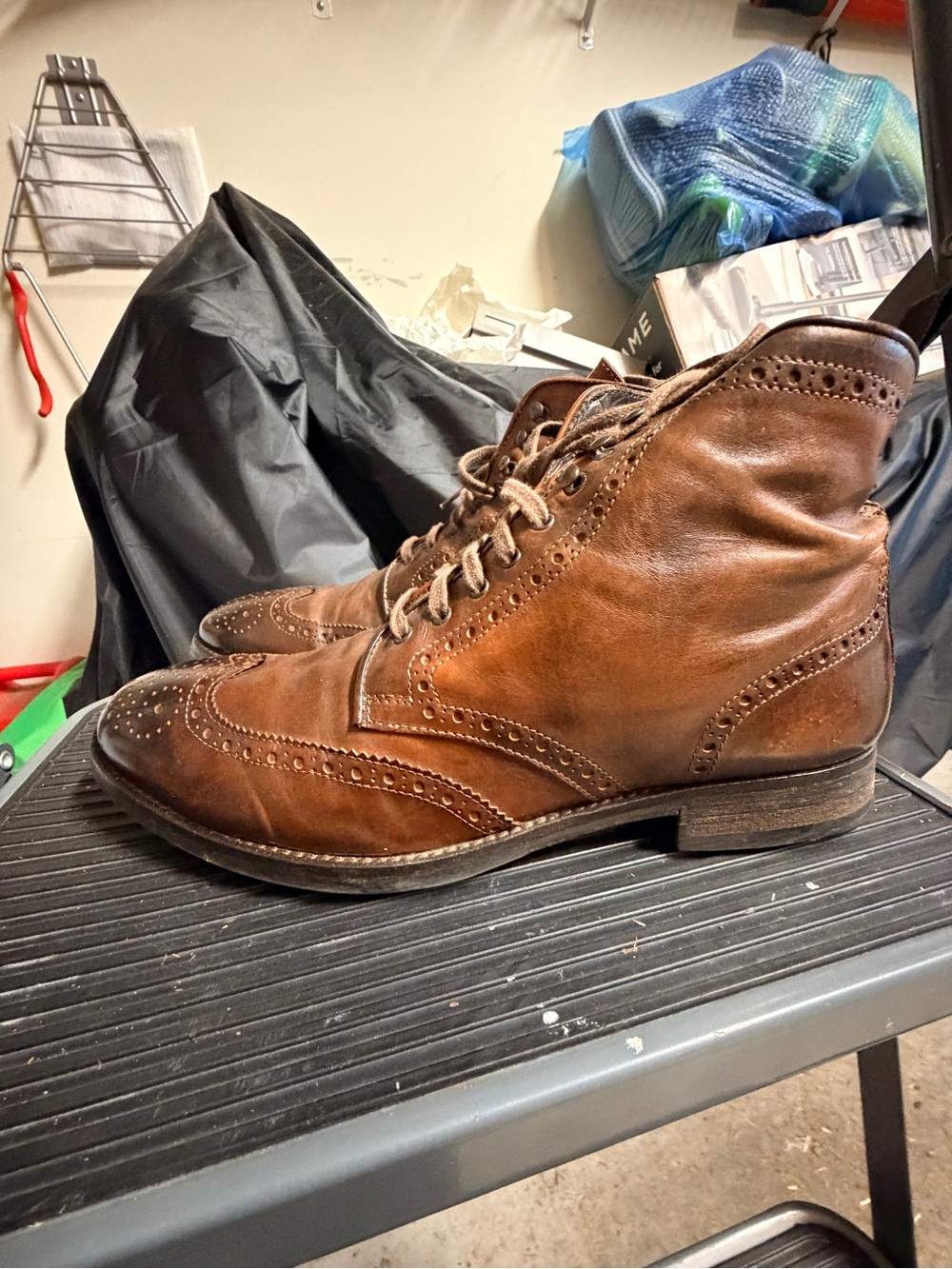 To Boot New York brown Leather Wingtip Lace-Up Boots